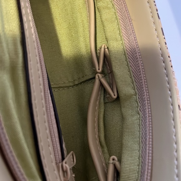 NWOT Solina Snakeskin Leather Wristlet - Picture 7 of 7